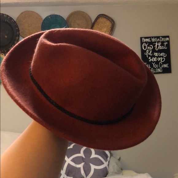 Rust Fedora - Picture 3 of 4